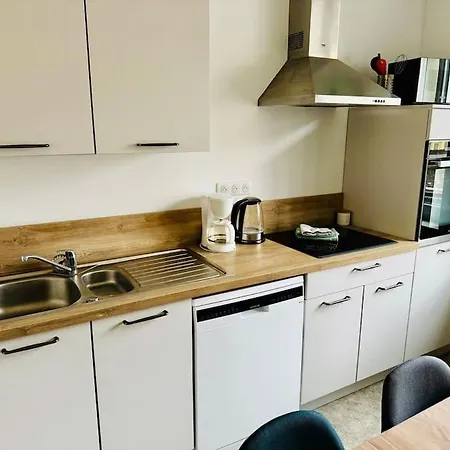 Au Plagiste, 8 Pers, Proche Mer, Garage Apartment *